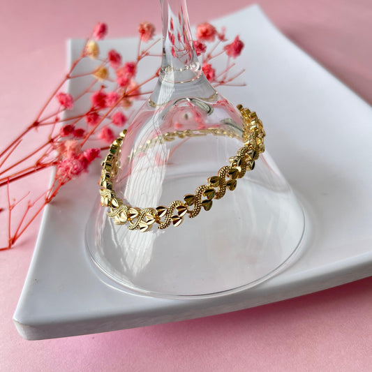 Pulsera cruzada