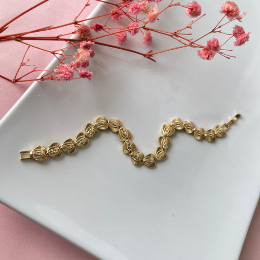 Pulsera corazón virgen