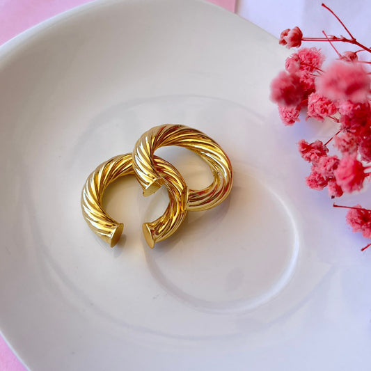 Aretes Simuladores Dorados