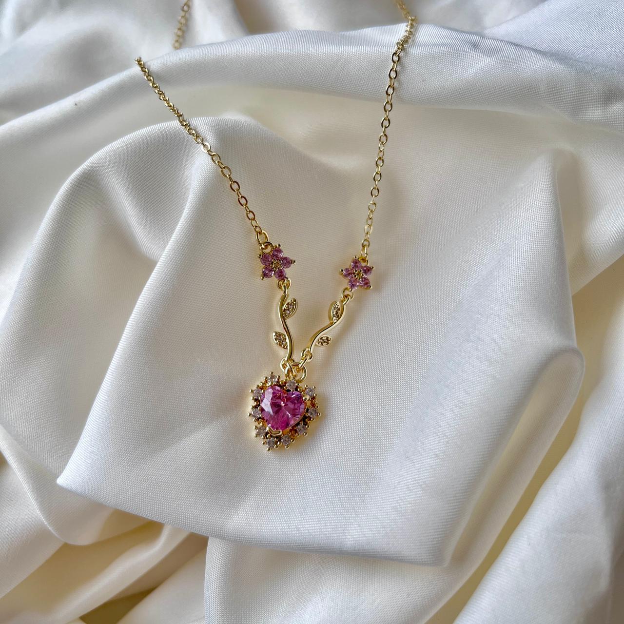 Collar Corazón Pedrería Rosa