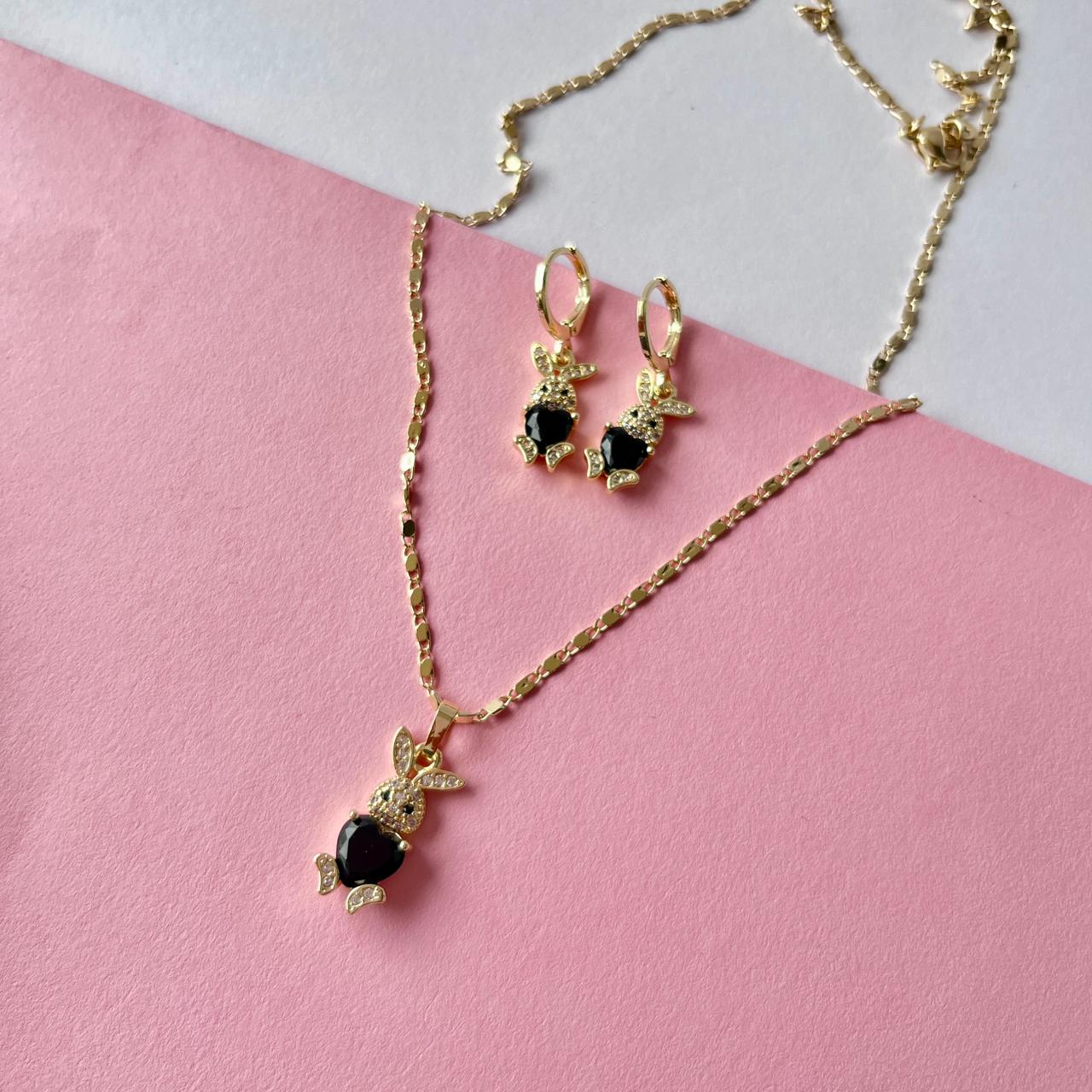 Conjunto Conejito Corazón Negro